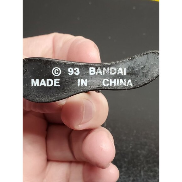 1993 Bandai Black Power Ranger Figurine With Axe Weapon - Picture 6 of 7